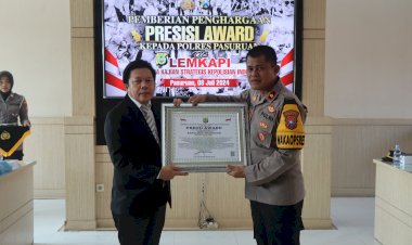 Polres-Pasuruan-Terima-Penghargaan-Presisi-Award-dari-Lemkapi